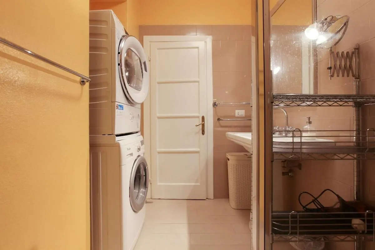 Hacca Collection - Charming 1-Br In Cool Porta Venezia Apartment Milan Italy